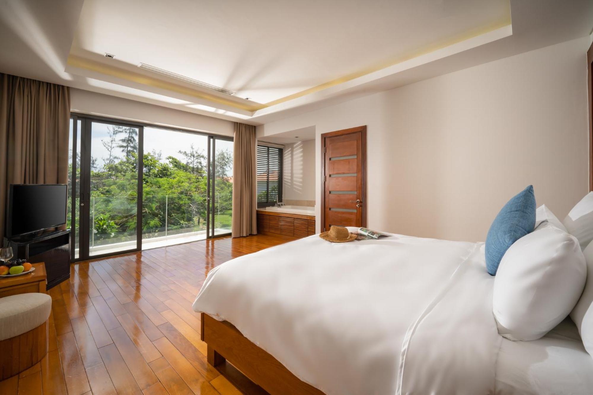 Luxury Dana Beach Resort & Spa دا نانغ المظهر الخارجي الصورة