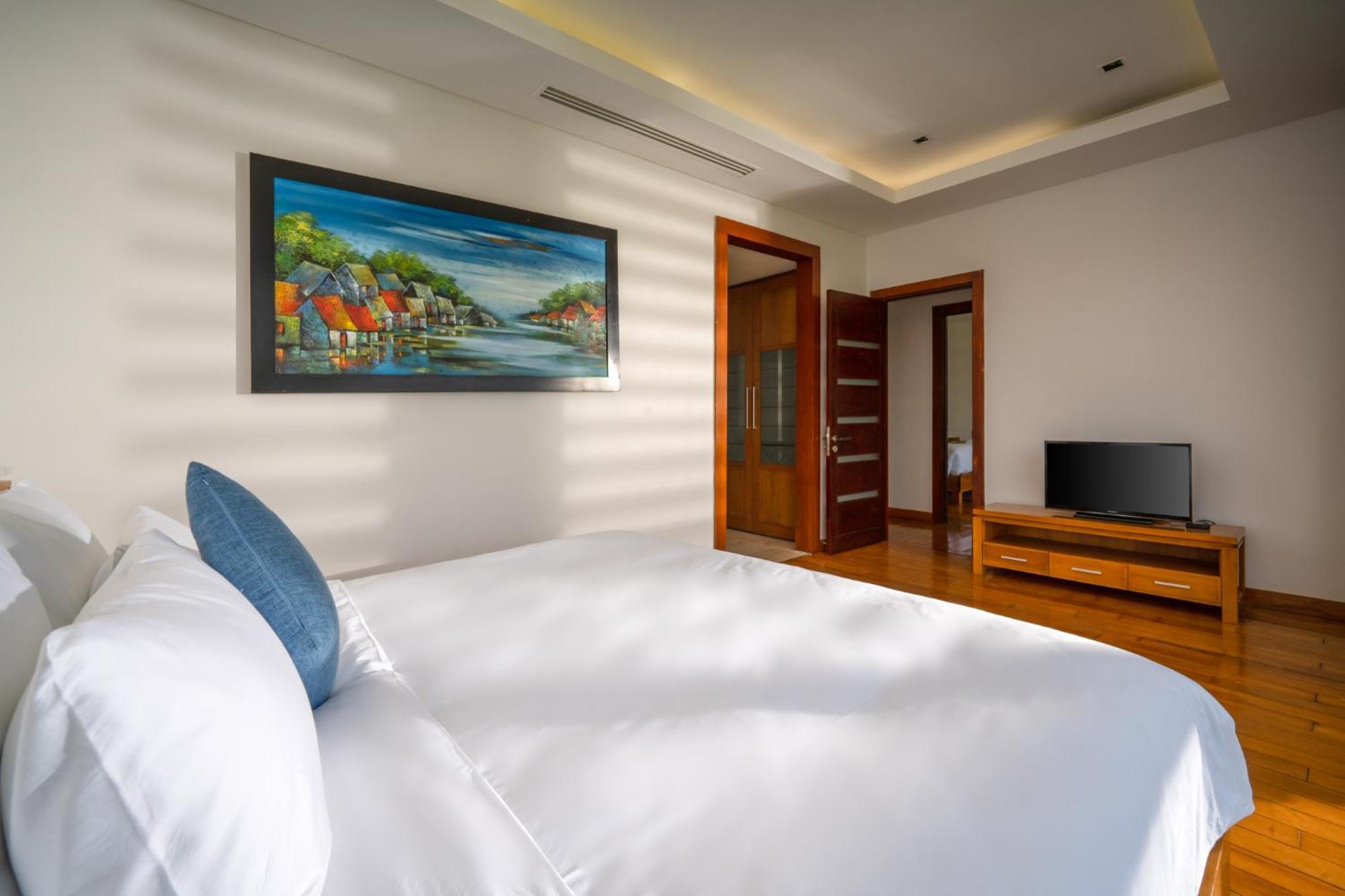 Luxury Dana Beach Resort & Spa دا نانغ المظهر الخارجي الصورة