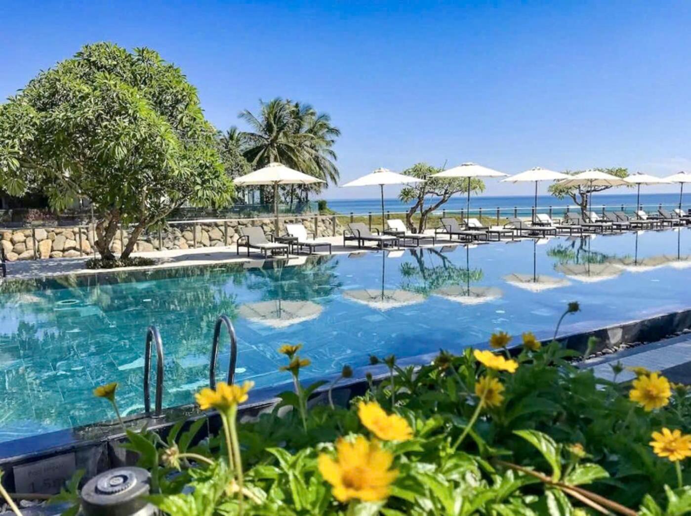 Luxury Dana Beach Resort & Spa دا نانغ المظهر الخارجي الصورة
