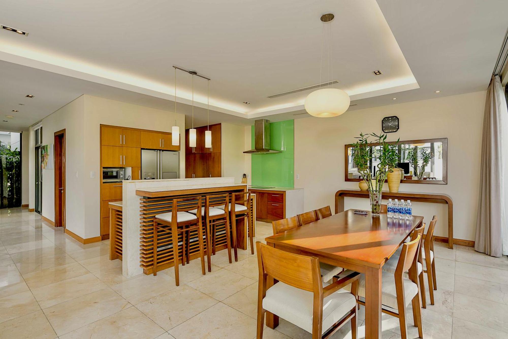 Luxury Dana Beach Resort & Spa دا نانغ الغرفة الصورة